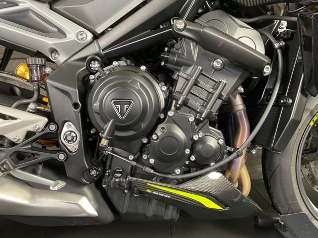 triumph - street-triple-moto2-edition
