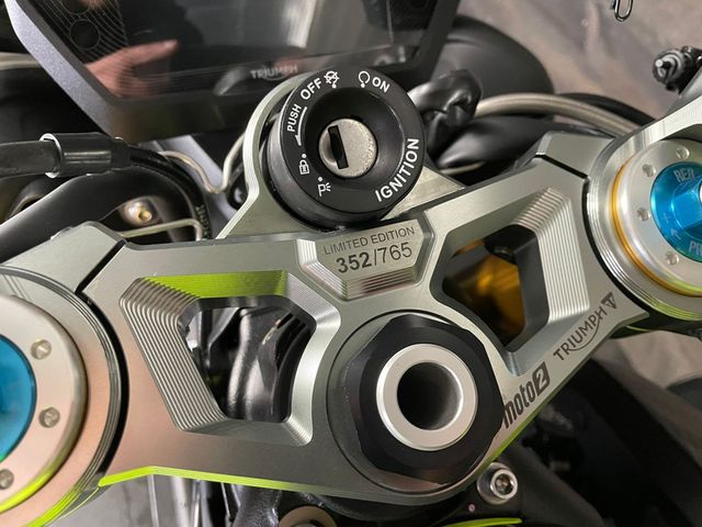 triumph - street-triple-moto2-edition
