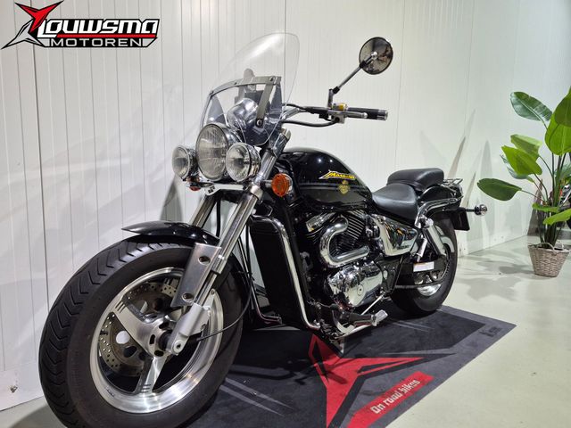 suzuki - vz-800-marauder-lc