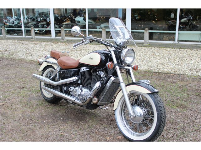 honda - vt-1100-c-shadow