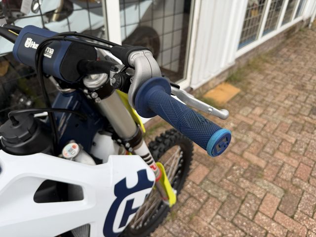 husqvarna - fc-250