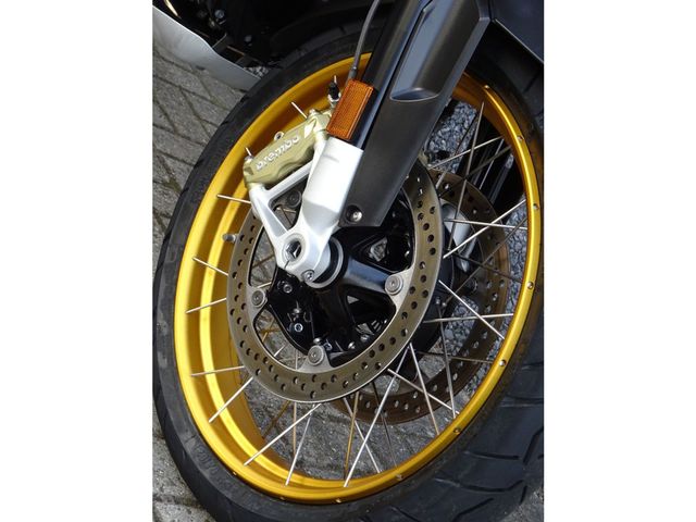 bmw - r-1250-gs-adventure
