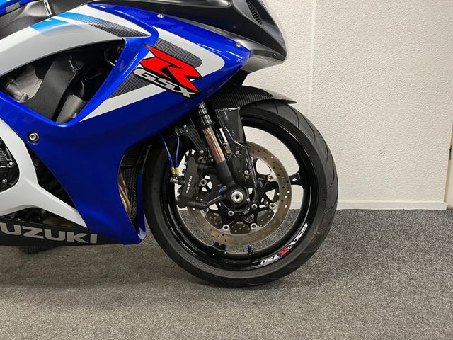 suzuki - gsx-r-750