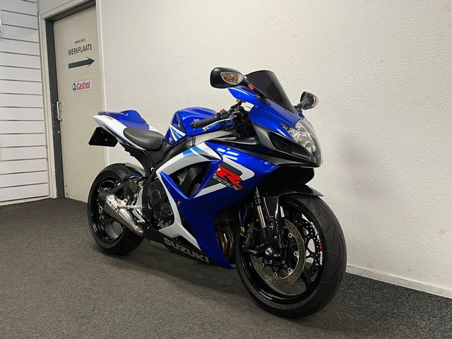 suzuki - gsx-r-750