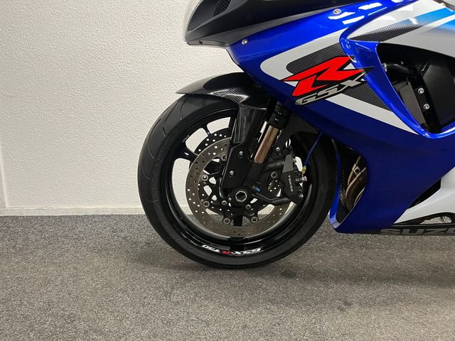 suzuki - gsx-r-750