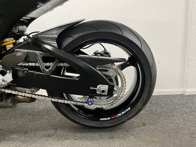 suzuki - gsx-r-750