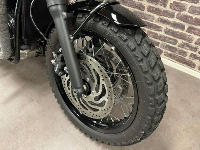 triumph - bonneville-t-120-black