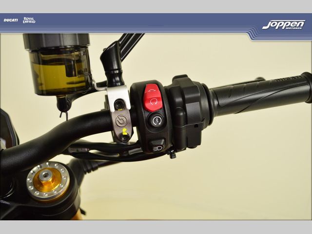 ducati - streetfighter-v2-s