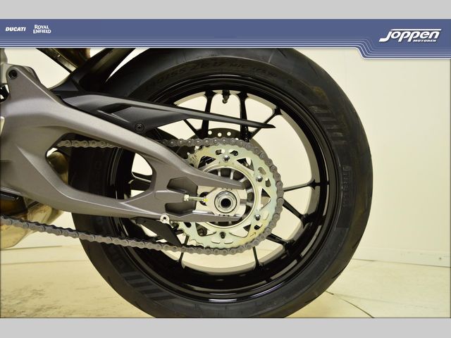 ducati - streetfighter-v2-s