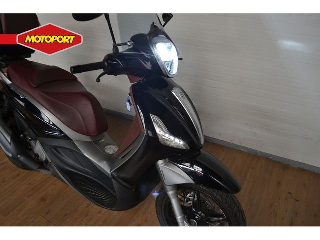piaggio - beverly-300