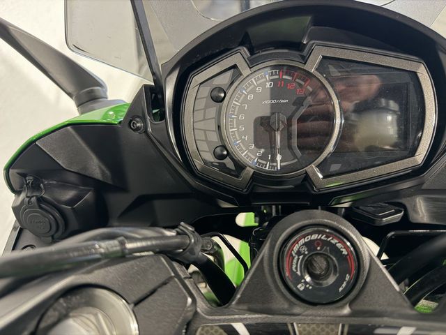 kawasaki - z-1000-sx-abs