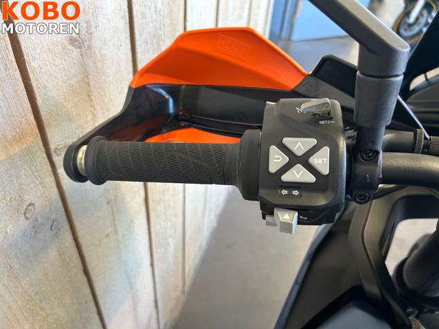 ktm - 890-smt