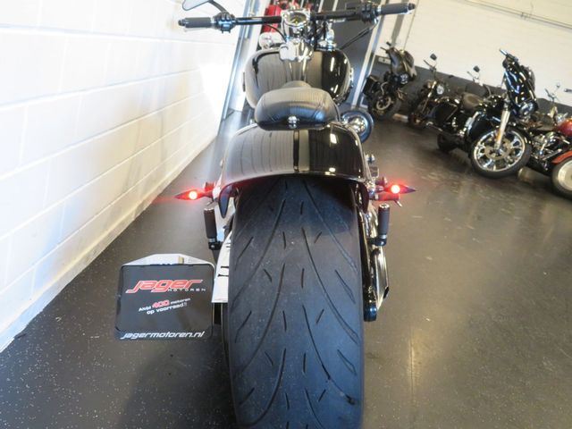 harley-davidson - breakout-fxsb