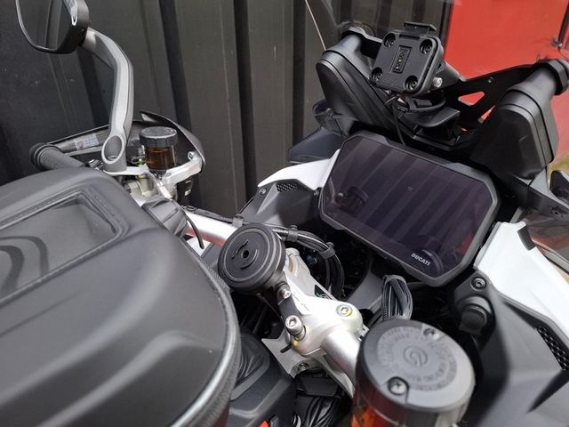 ducati - multistrada-v4-rs