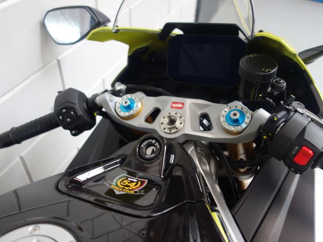 aprilia - rs-660-factory