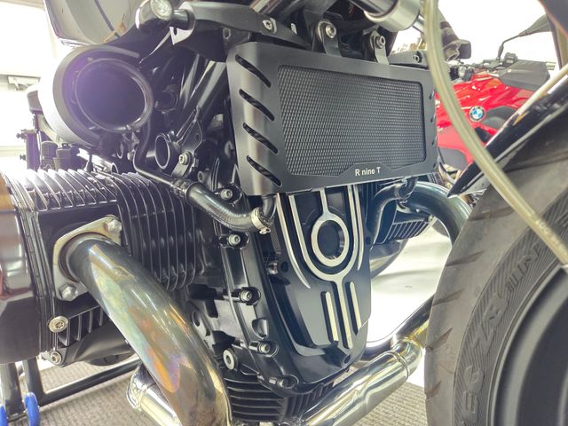 bmw - r-nine-t