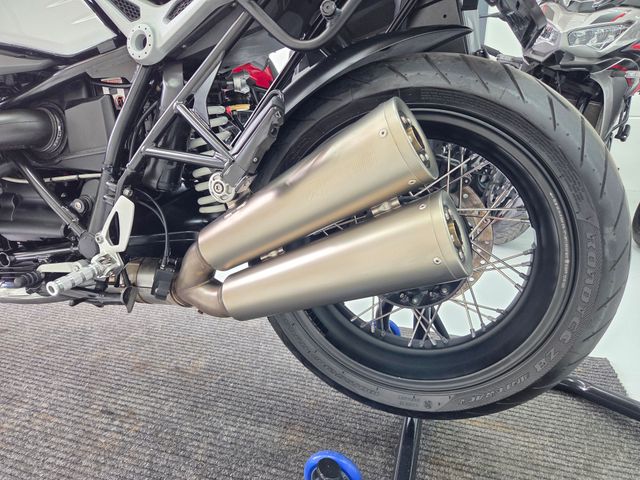 bmw - r-nine-t