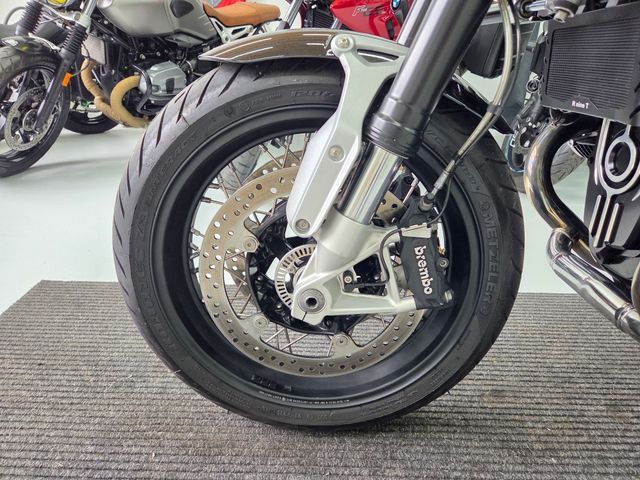 bmw - r-nine-t