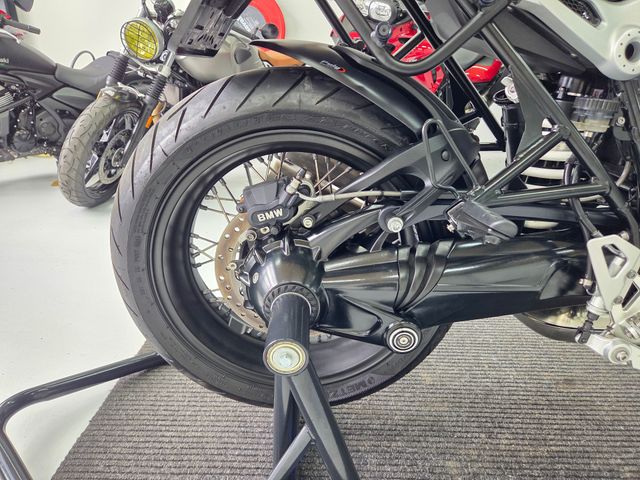 bmw - r-nine-t