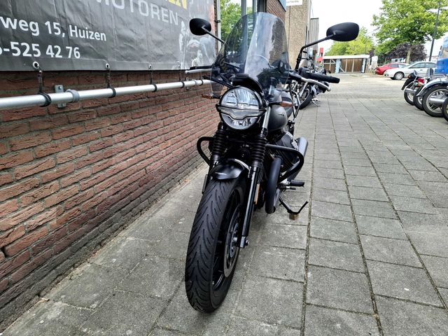 moto-guzzi - v-7-stone-850