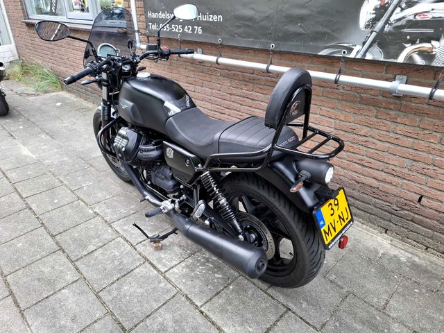 moto-guzzi - v-7-stone-850