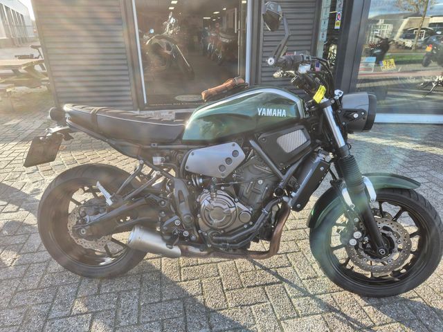 yamaha - xsr-700-abs