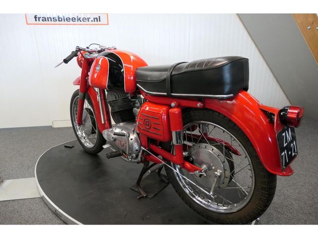 mv-agusta - raid-250