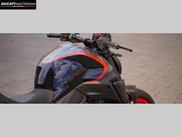 ducati - monster