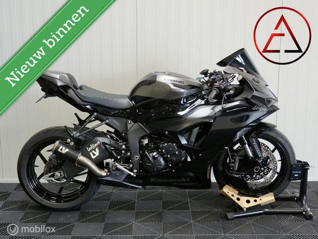kawasaki - ninja-zx-6r