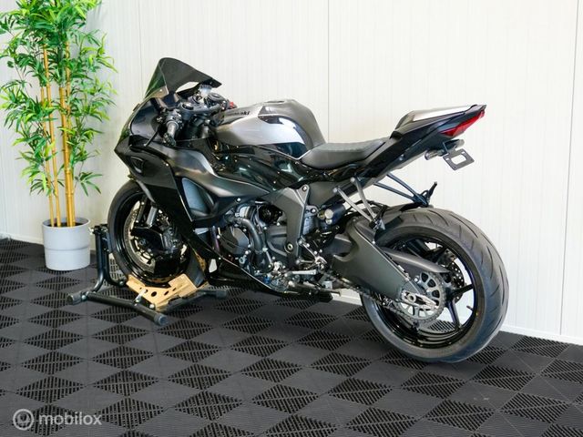 kawasaki - ninja-zx-6r
