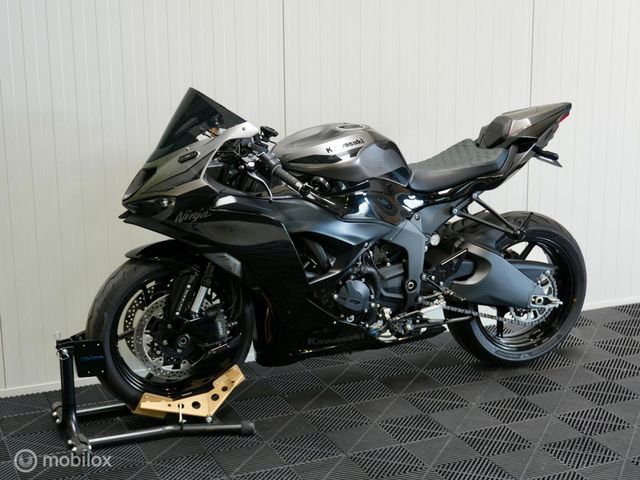 kawasaki - ninja-zx-6r