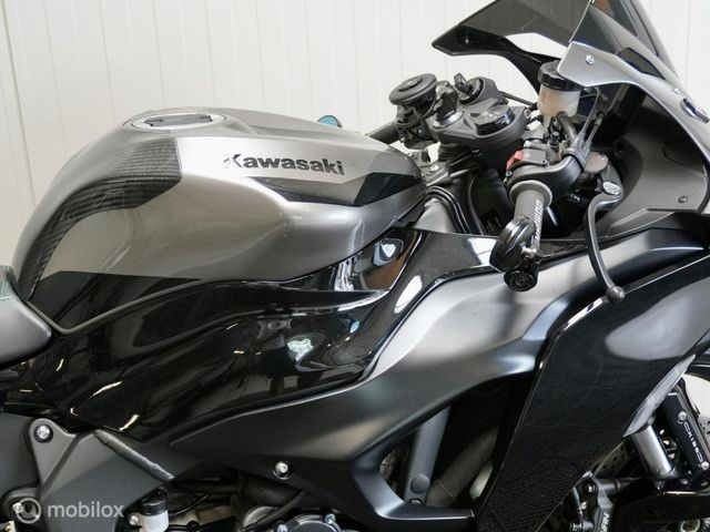 kawasaki - ninja-zx-6r