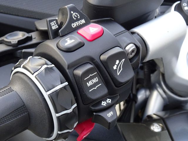 bmw - r-1250-rt