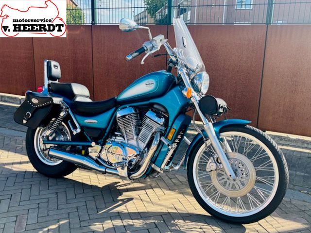 suzuki - vs-800-intruder