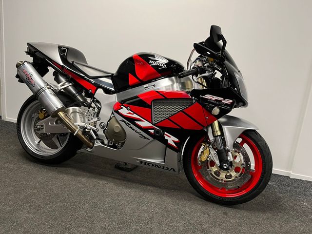 honda - vtr-1000-sp-2