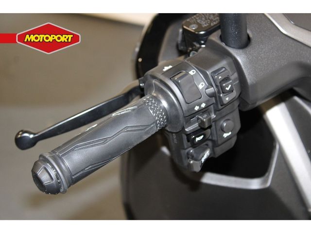 yamaha - nmax-155