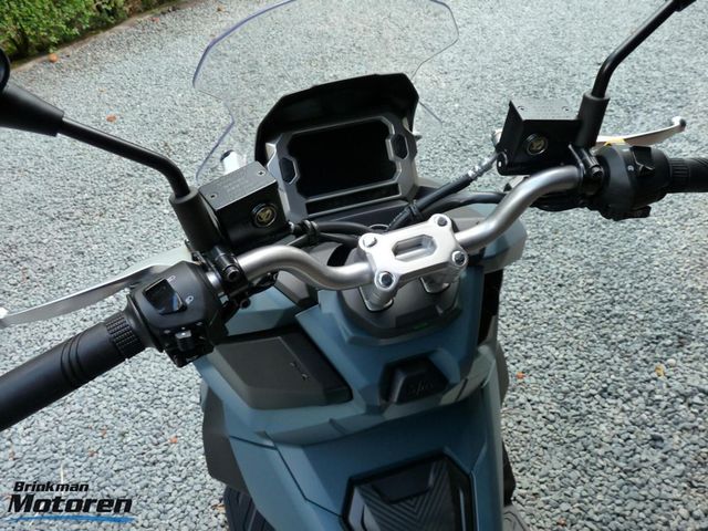 sym - adx-125