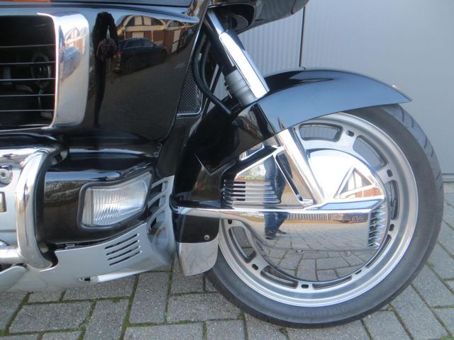 honda - gl-1500-se-goldwing