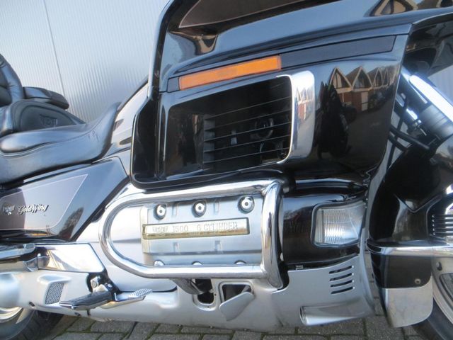 honda - gl-1500-se-goldwing