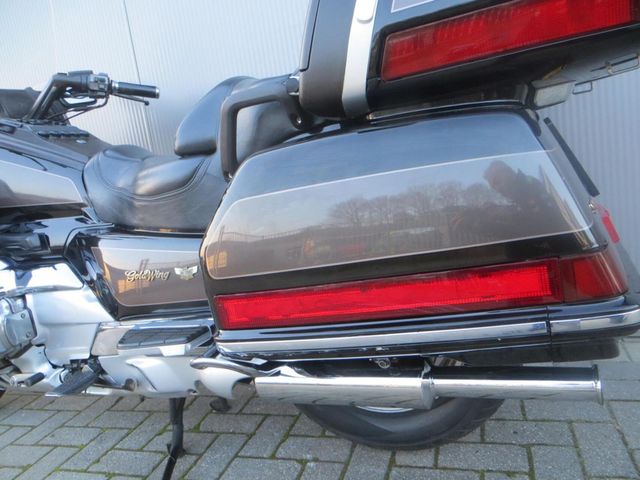 honda - gl-1500-se-goldwing