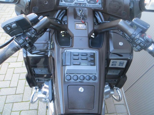 honda - gl-1500-se-goldwing