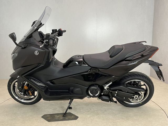 yamaha - tmax-tech-max-560