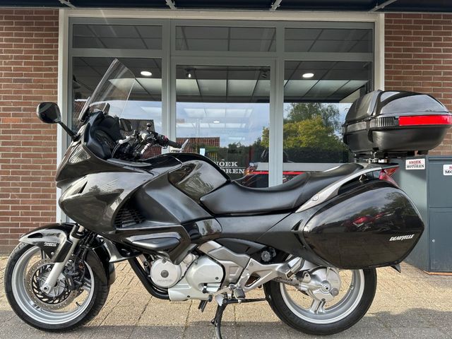 honda - nt-700-v-deauville-abs