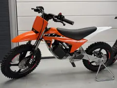 KTM SX-E 2 en 2.12 2026 nieuw – foto 4 van 11