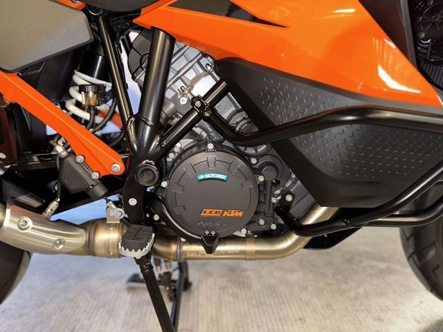ktm - 1290-super-adventure-s