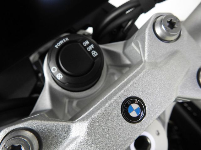 bmw - f-900-r