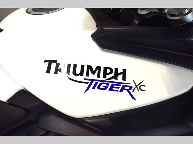 triumph - tiger-800-xc