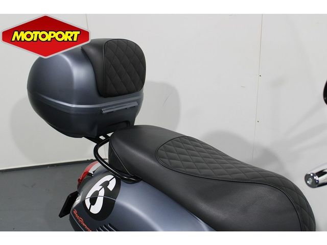vespa - gtv-300-sei-giorni