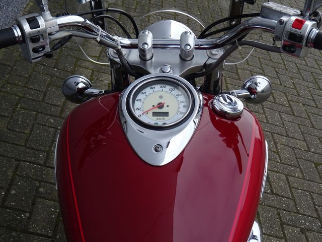 yamaha - xvs-1100-dragstar