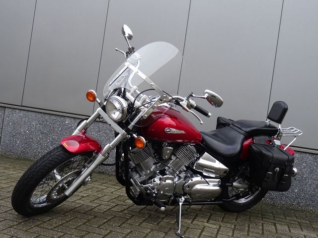 yamaha - xvs-1100-dragstar